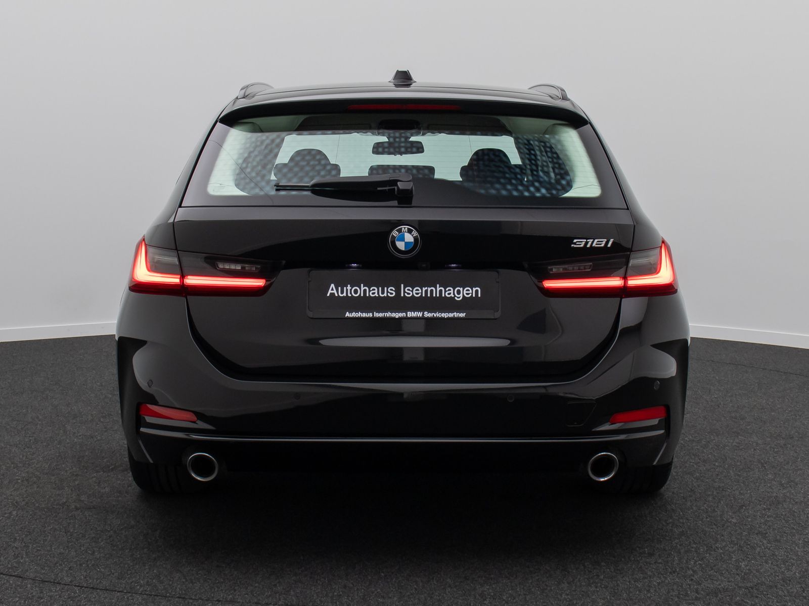 Fahrzeugabbildung BMW 318i Kamera DAB CockPit+ Widscreen Alarm LED