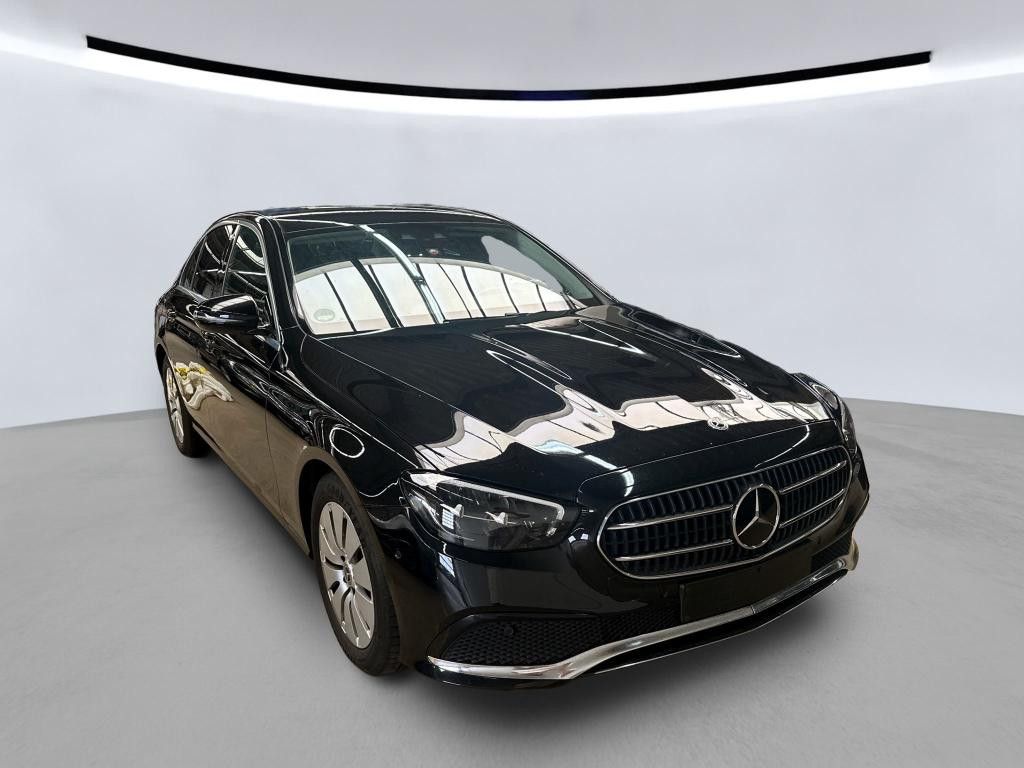 Mercedes-Benz E 200 d Automatik VollLeder