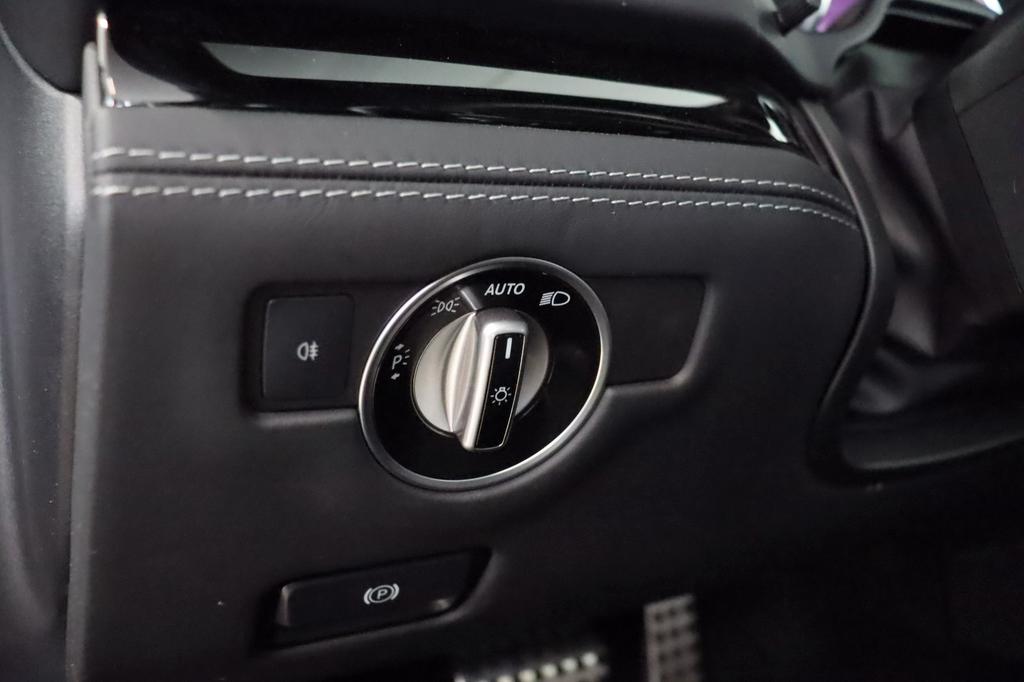 Mercedes-Benz SL 63 AMG