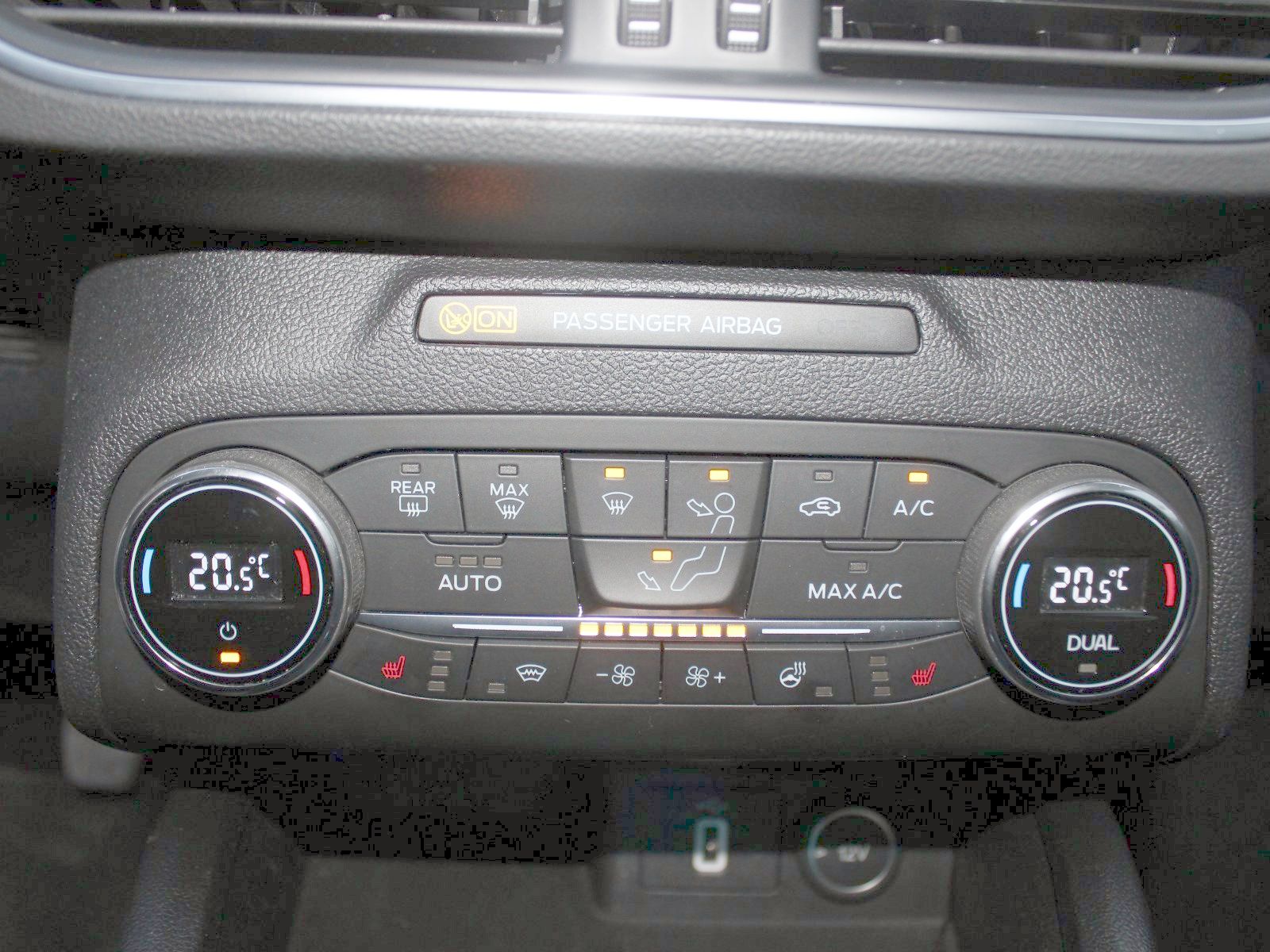 Fahrzeugabbildung Ford Focus Active 1,5 EcoBoost Start/Stopp