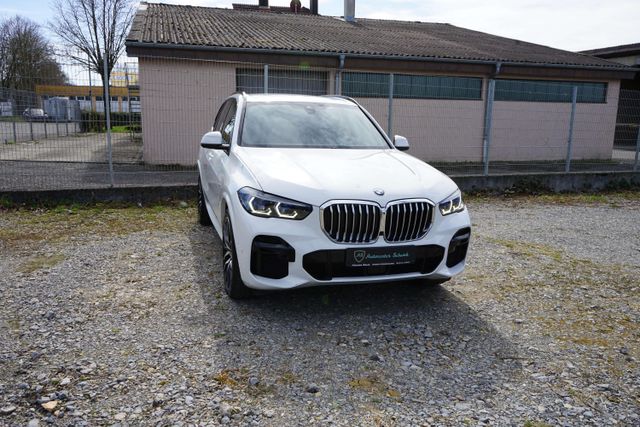 BMW X5 xDrive 30d M Sport-HUD-AHK-1. HAND-ACC-SHADOW