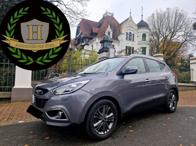 Hyundai ix35 Klima Navi  Pano SH Tempo PDC AHK