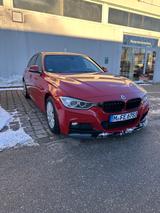 BMW 320i xDrive M Sport M Sport - BMW 320: 320m