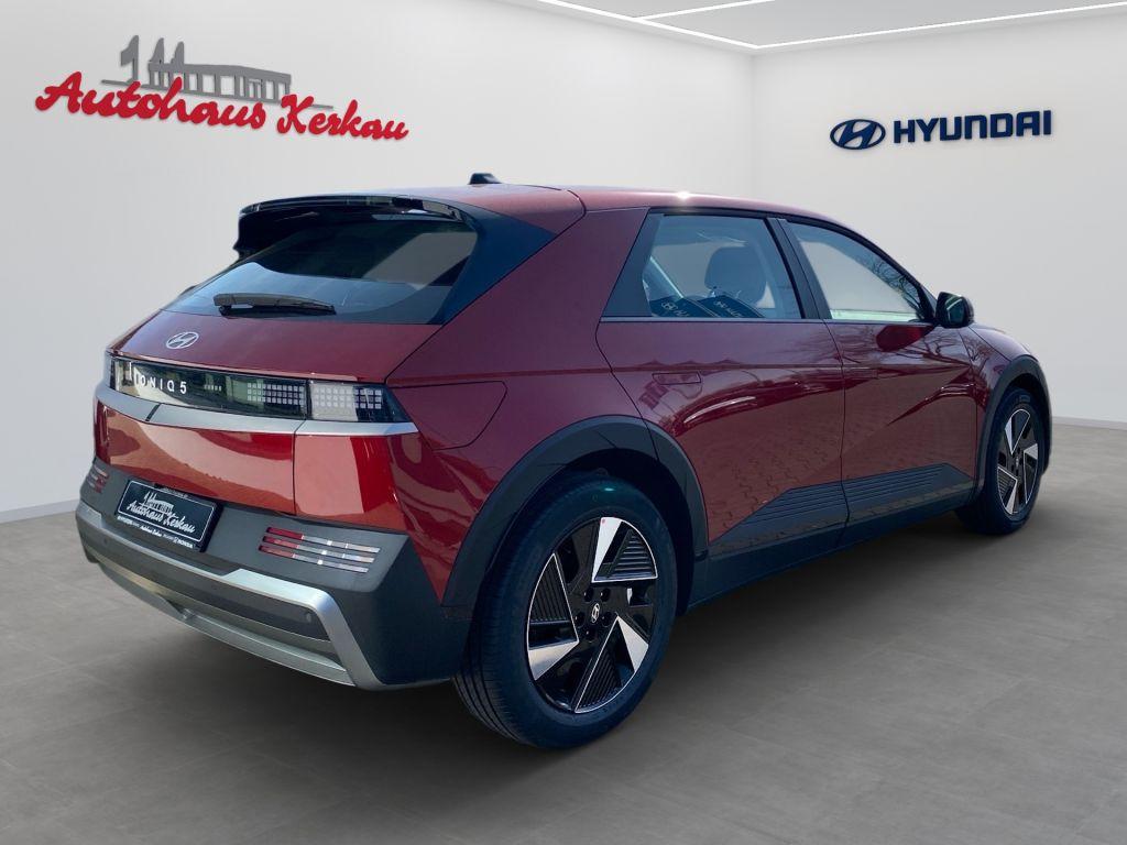 Hyundai IONIQ 5 63 kWh + Wärmepumpe