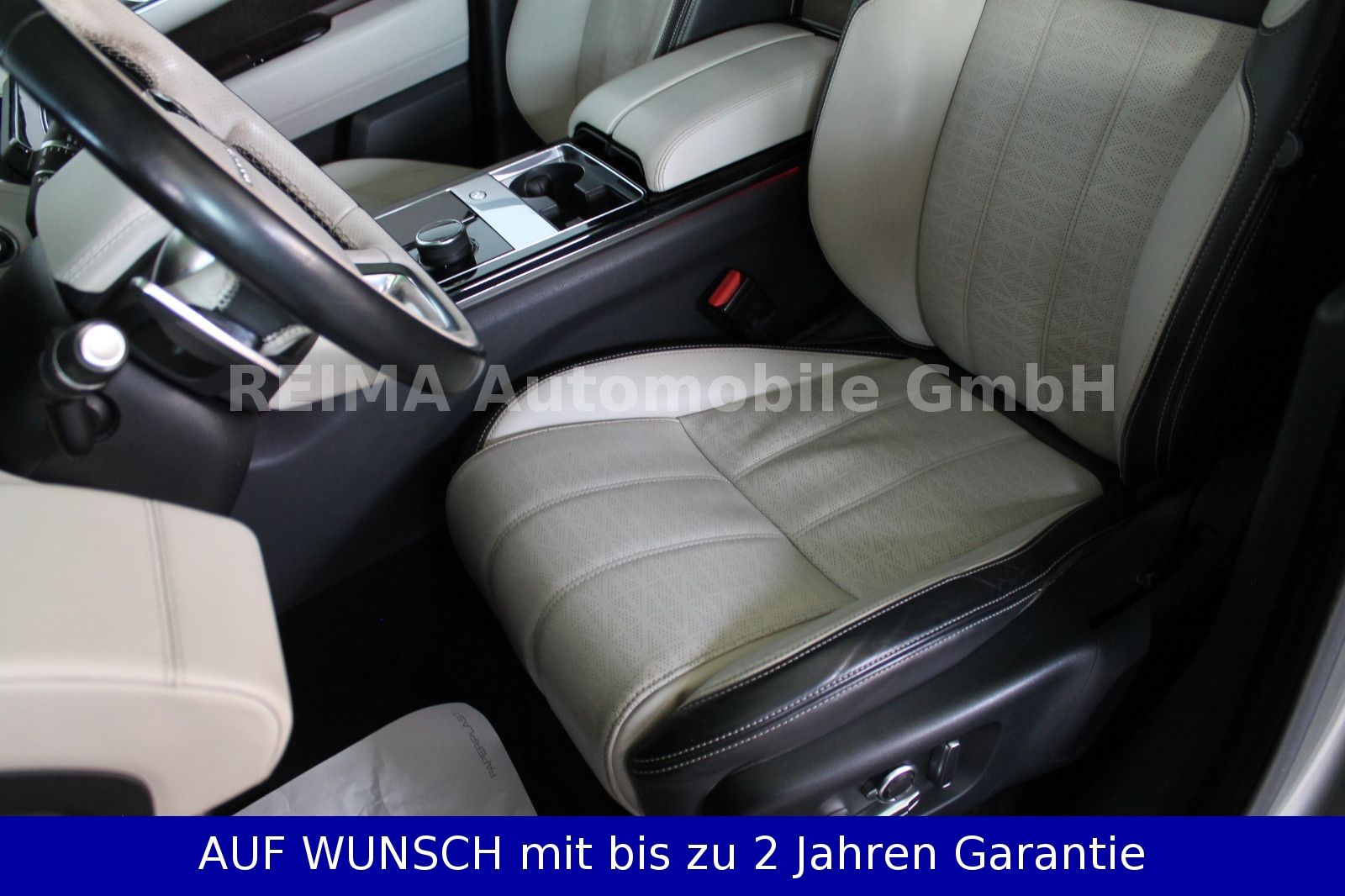 Fahrzeugabbildung Land Rover Range Rover Velar 3,0D AWD HSE R-Dynamic, ACC,