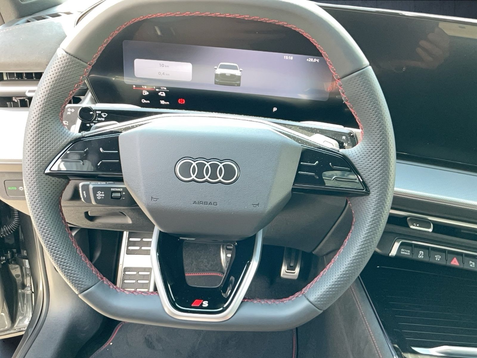 Audi Q3 - Bild 11