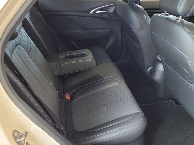 03 Elektro 126 kW 300 Pro (Batterie 48 kW