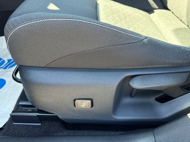 Toyota Corolla Hybrid Club