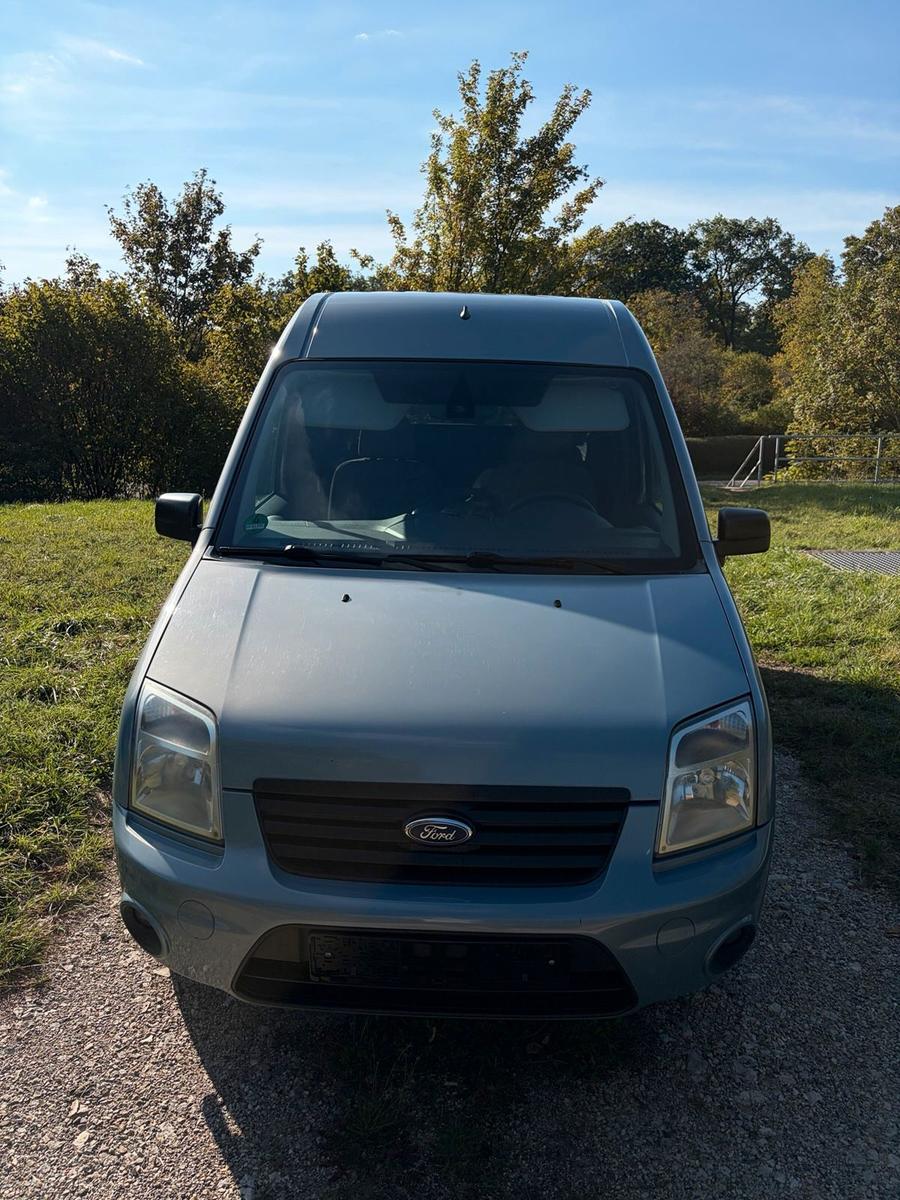 Ford Tourneo 2009 — rear view