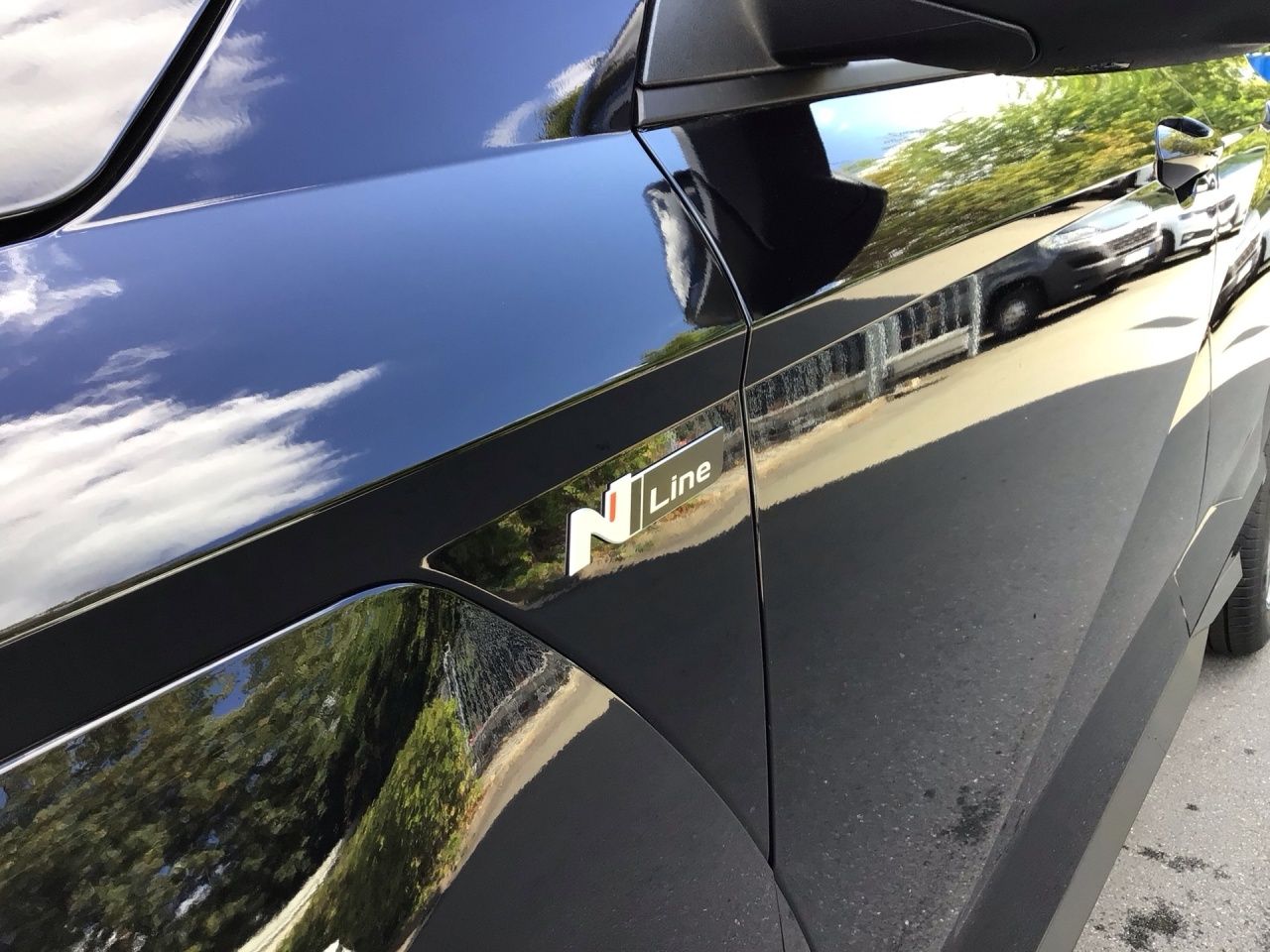 Fahrzeugabbildung Hyundai KONA N-LINE *Assist.-Pak.* SHZ*LHZ*NAVI*USB*