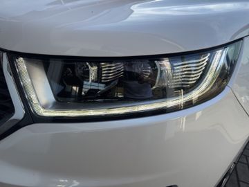Ford Edge Vignale 4x4 LED+Sitzhzg+Sitzlüftung, Bild 31