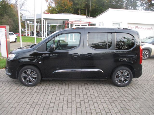 Toyota PROACE CITY 1,5-l-D-4D 96kW L1 Executive, Navi