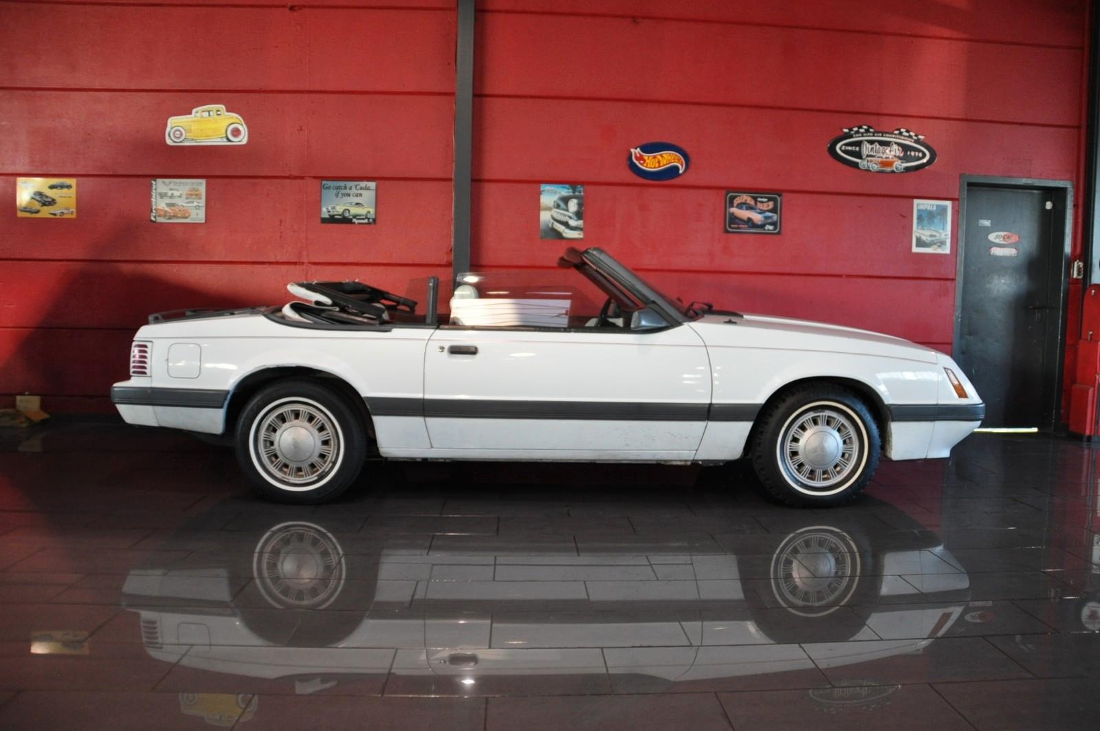 Ford Mustang Cabrio