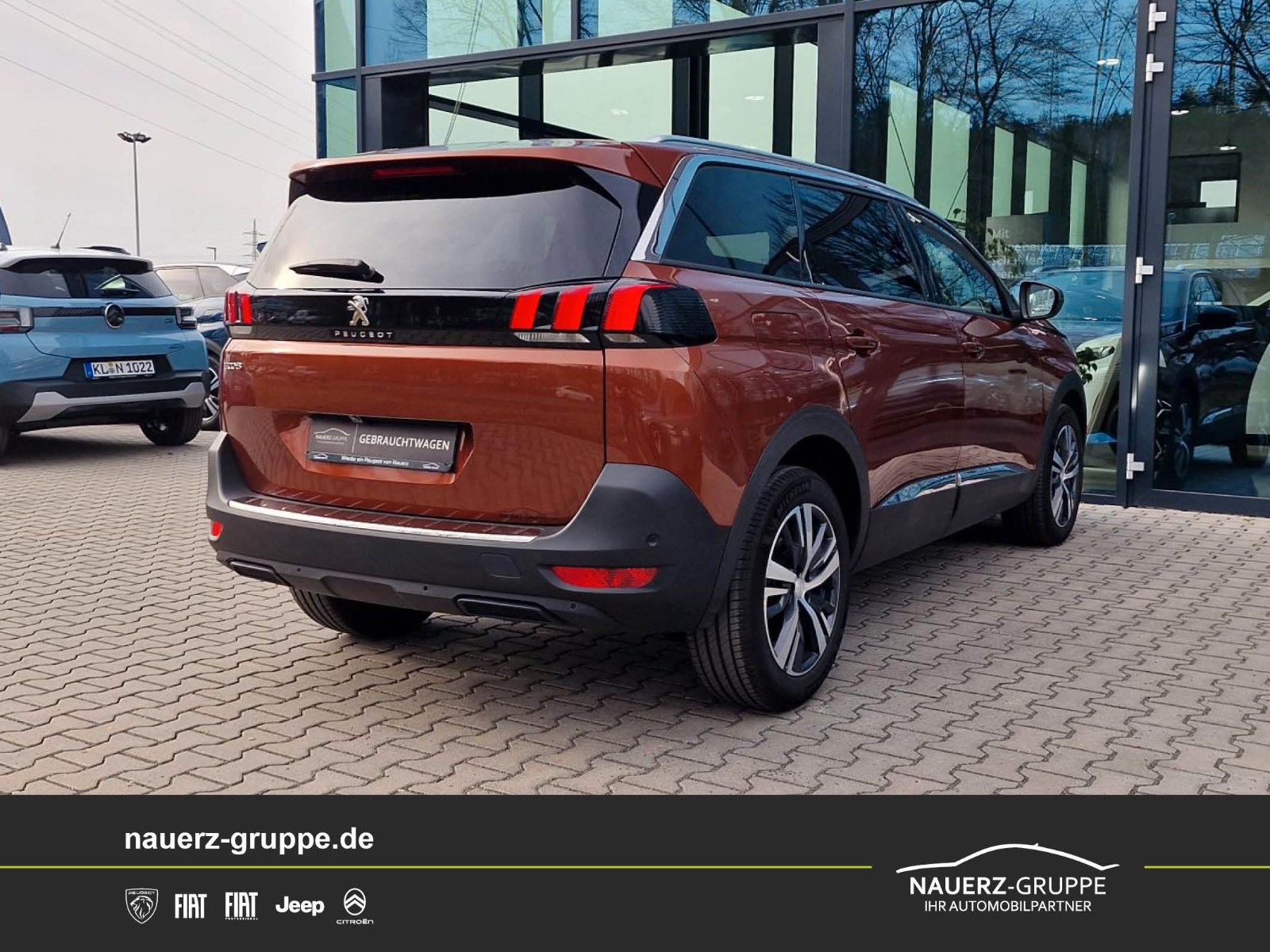 Fahrzeugabbildung Peugeot 5008 Allure Pack PureTech 130 7 Sitze