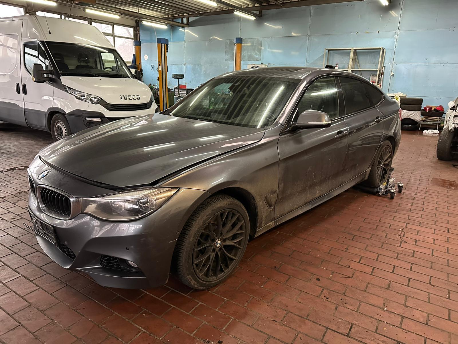 BMW 335 d xDrive Gran Turismo°M Sport° Motorschaden