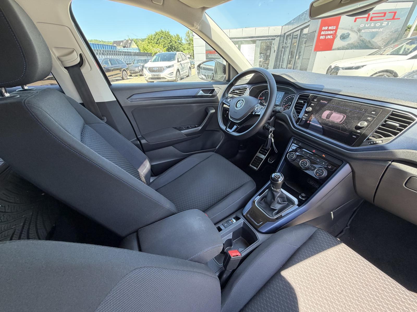 Volkswagen T-Roc United AHK|Navi|PDC|LED|Totwinkel|Winter