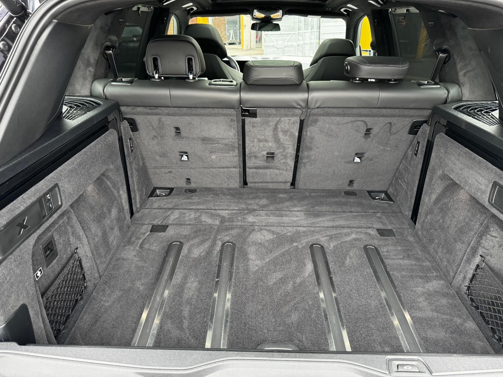 BMW X5 M Comp-Bowers&Wilkins+Sky Lounge+AHK+MATRIX