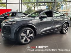 Audi Q6 Sportback e-tron AHK Tech Matrix Dashcam