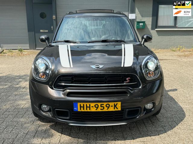 MINI Cooper S Countryman Mini 1.6 Pepper