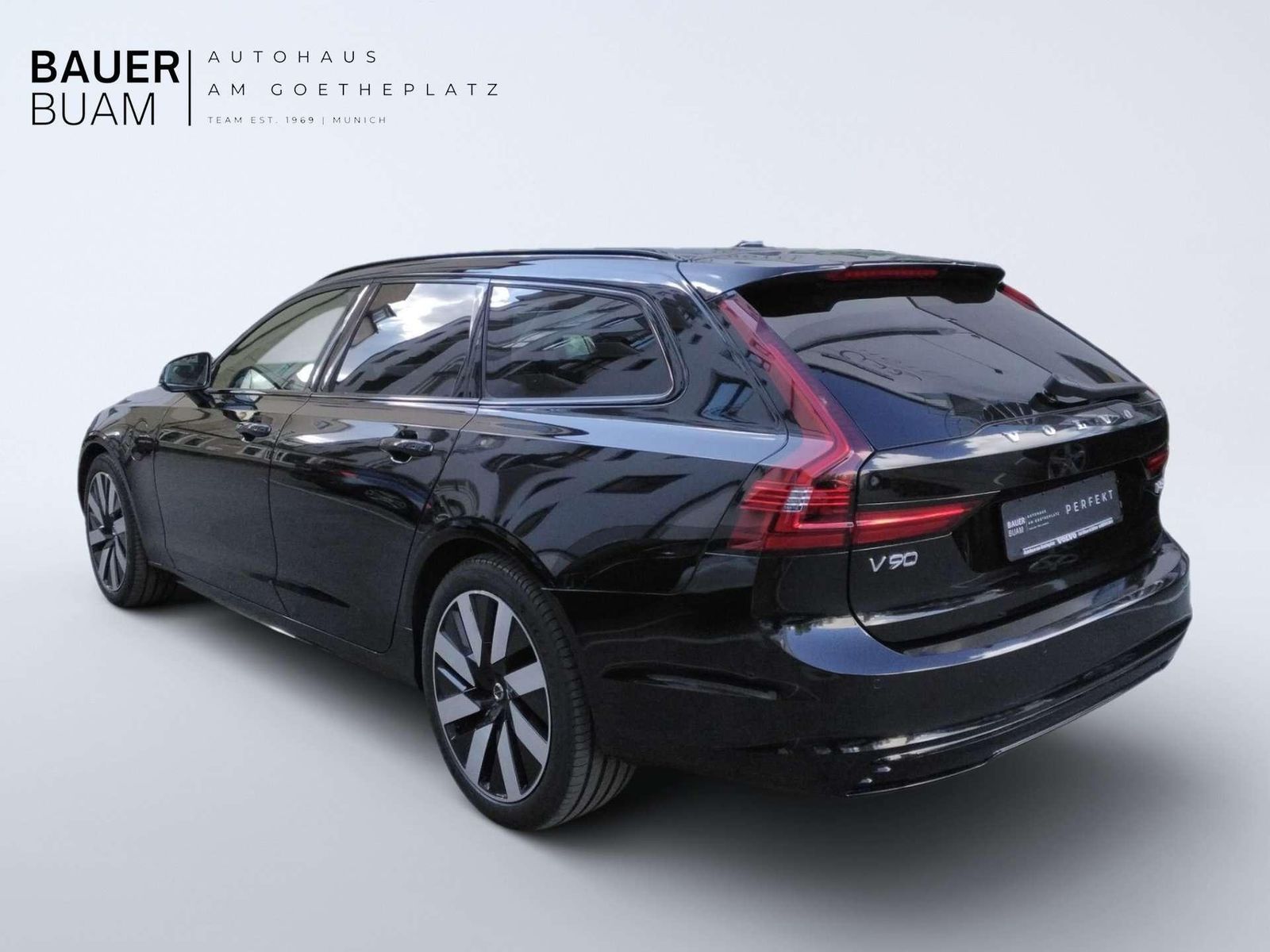 Volvo V90 Plus Dark Recharge Plug-In Hybrid AWD foto 4