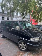 Volkswagen T4 Multivan - Volkswagen T4 Multivan mit Benzin-Antrieb: Automatik