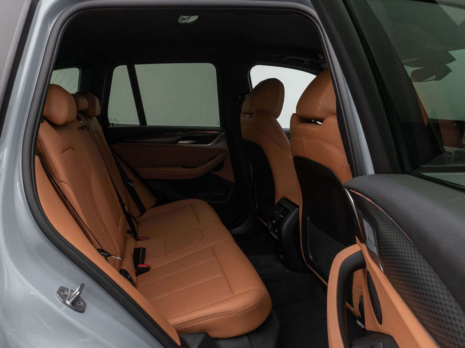 Fahrzeugabbildung BMW X3 xD20d M Sport Kamera DAB HiFi AHK Komfort 19"