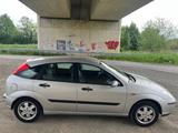Ford Focus 1.6 Ambiente  - gebrauchte Ford Focus aus dem Jahr 2002