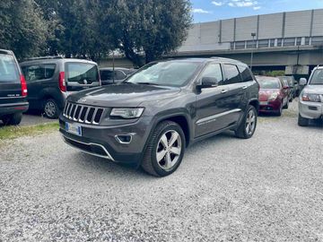 Jeep Grand Cherokee - 1