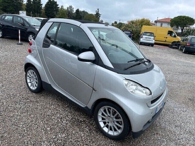 Smart ForTwo 1000 62 kW cabrio passion