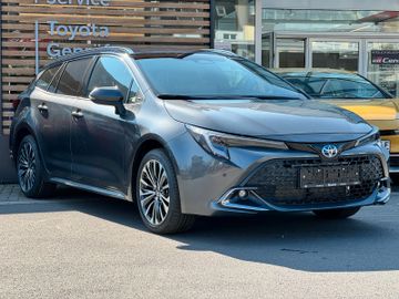 Toyota Corolla 2.0l Teamplayer | el. Heckklappe | LED