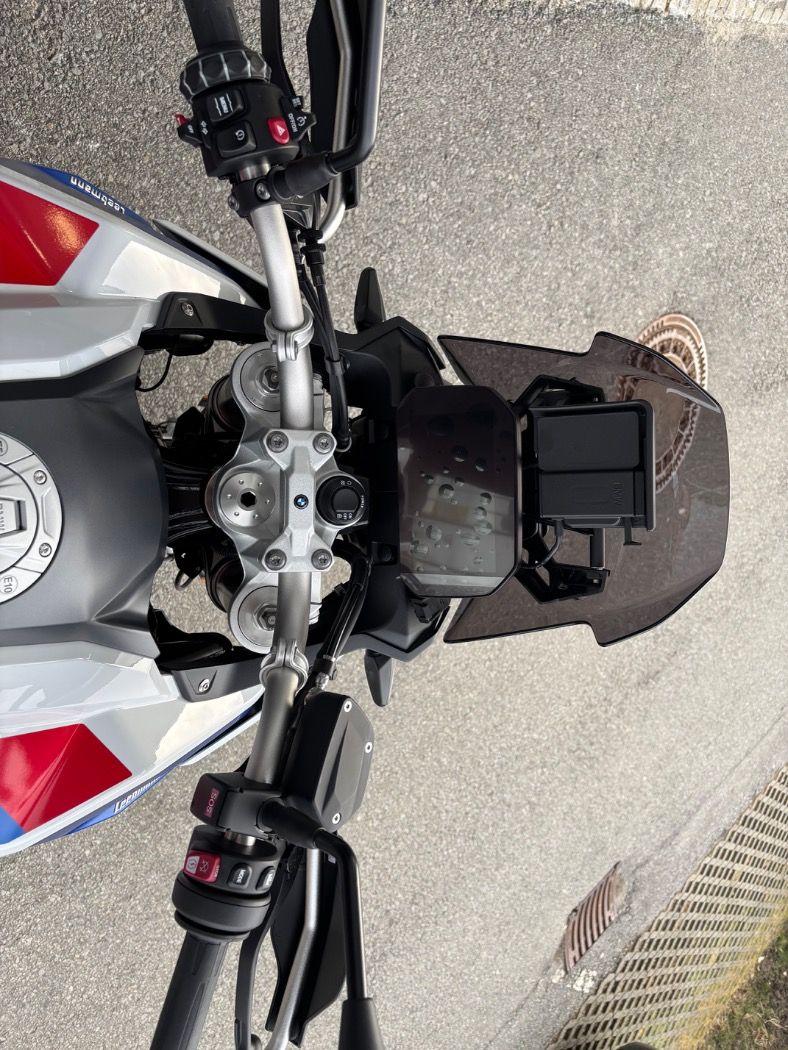 Fahrzeugabbildung BMW F 900 GS Trophy Dynamik-Paket