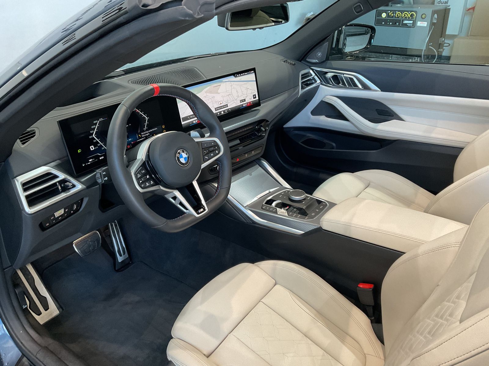 Fahrzeugabbildung BMW M440i xDrive |Nackenwärmer |Harman Kardon |M Spo