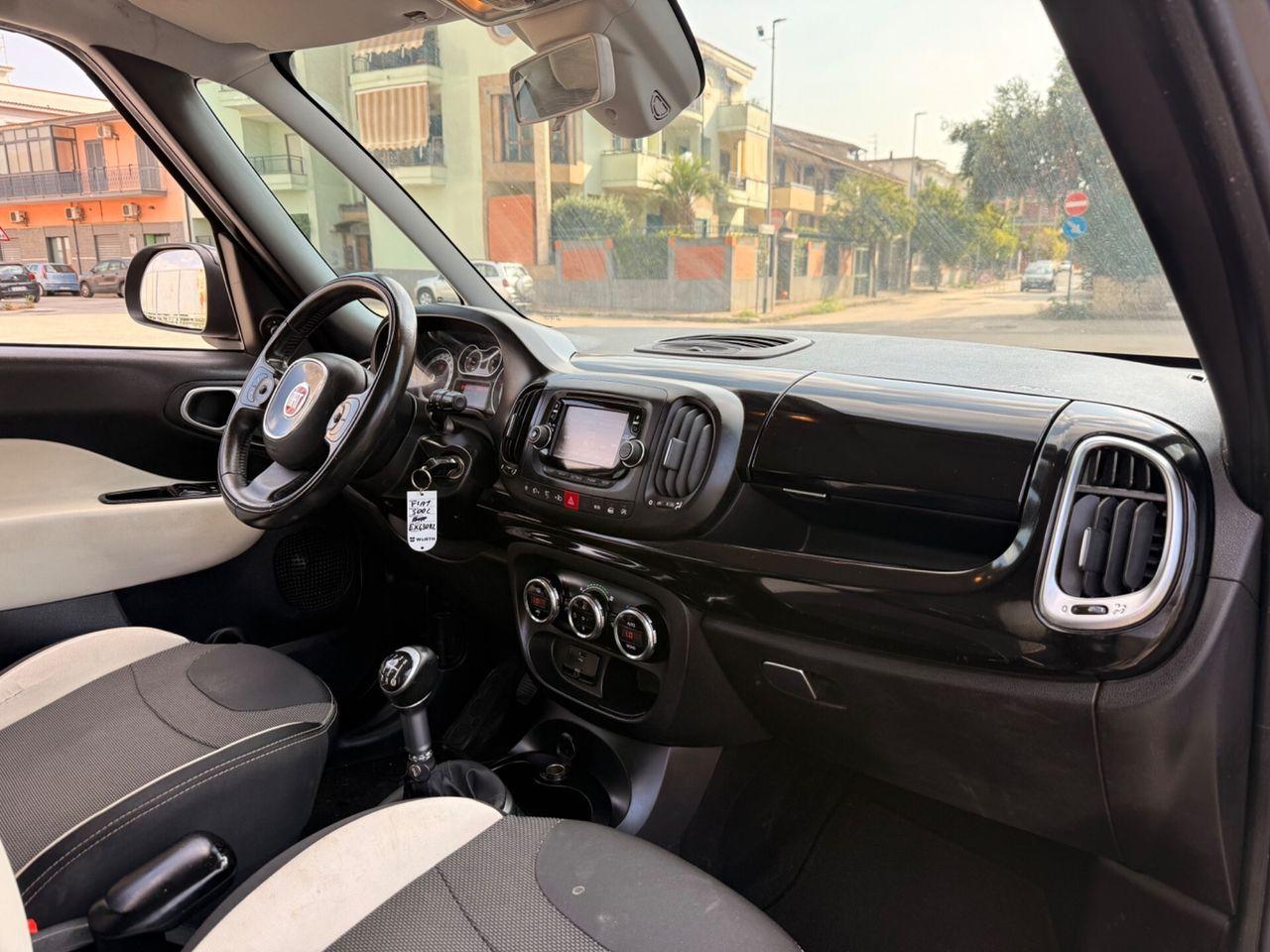 Fiat 500L 2015 — photo 8