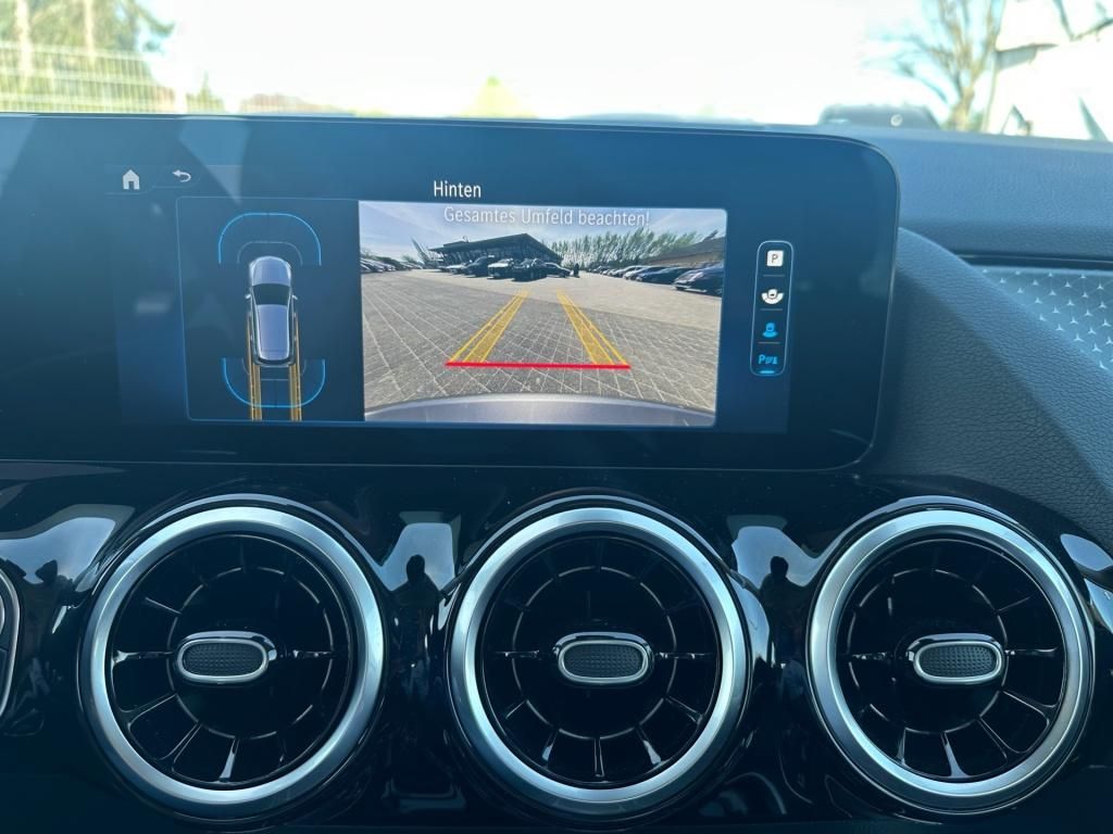 Fahrzeugabbildung Mercedes-Benz B 180 Progressive Navi Totwi. LED SHZ SpurH RDK