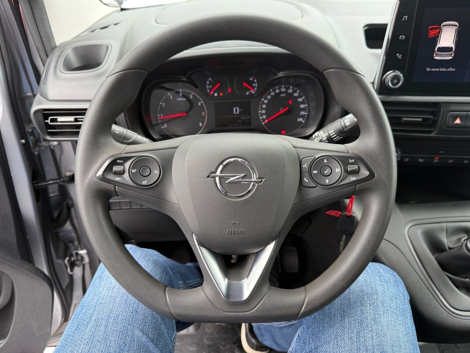 Fahrzeugabbildung Opel Combo Life 1,2 Dir. Inj. Turbo L Edition