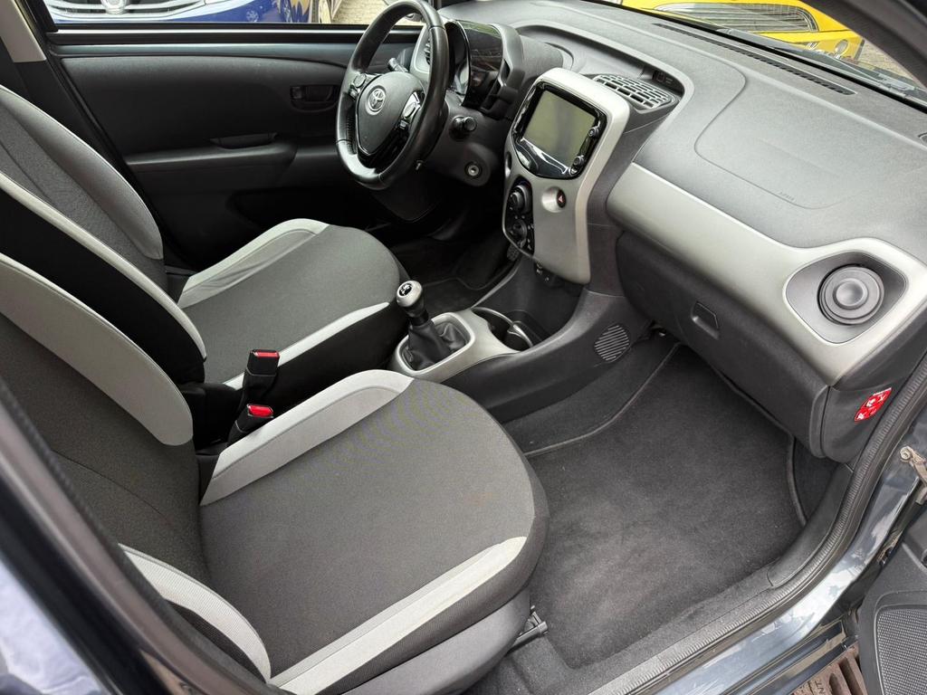 Toyota Aygo (X)