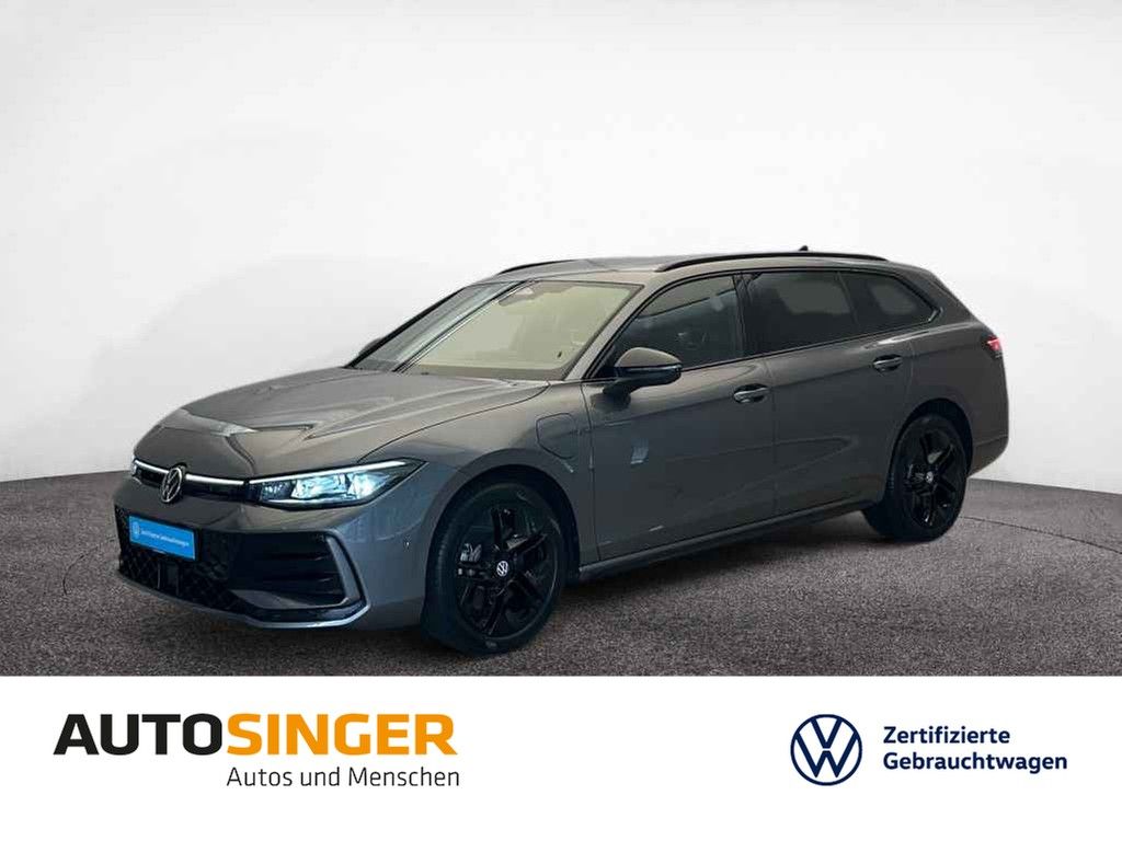 Volkswagen Passat Variant R-Line 1.5 eHybrid DSG AHK NAVI foto 1