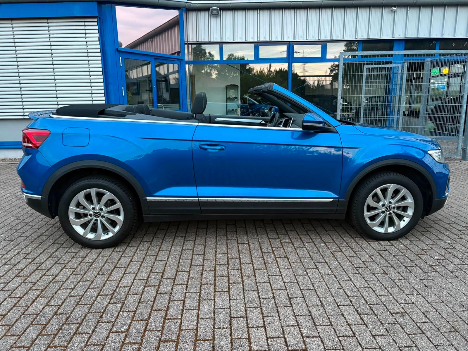 Volkswagen T-ROC CABRIO 1.5 TSI STYLE ACC NAVI DIGIT. COCKP
