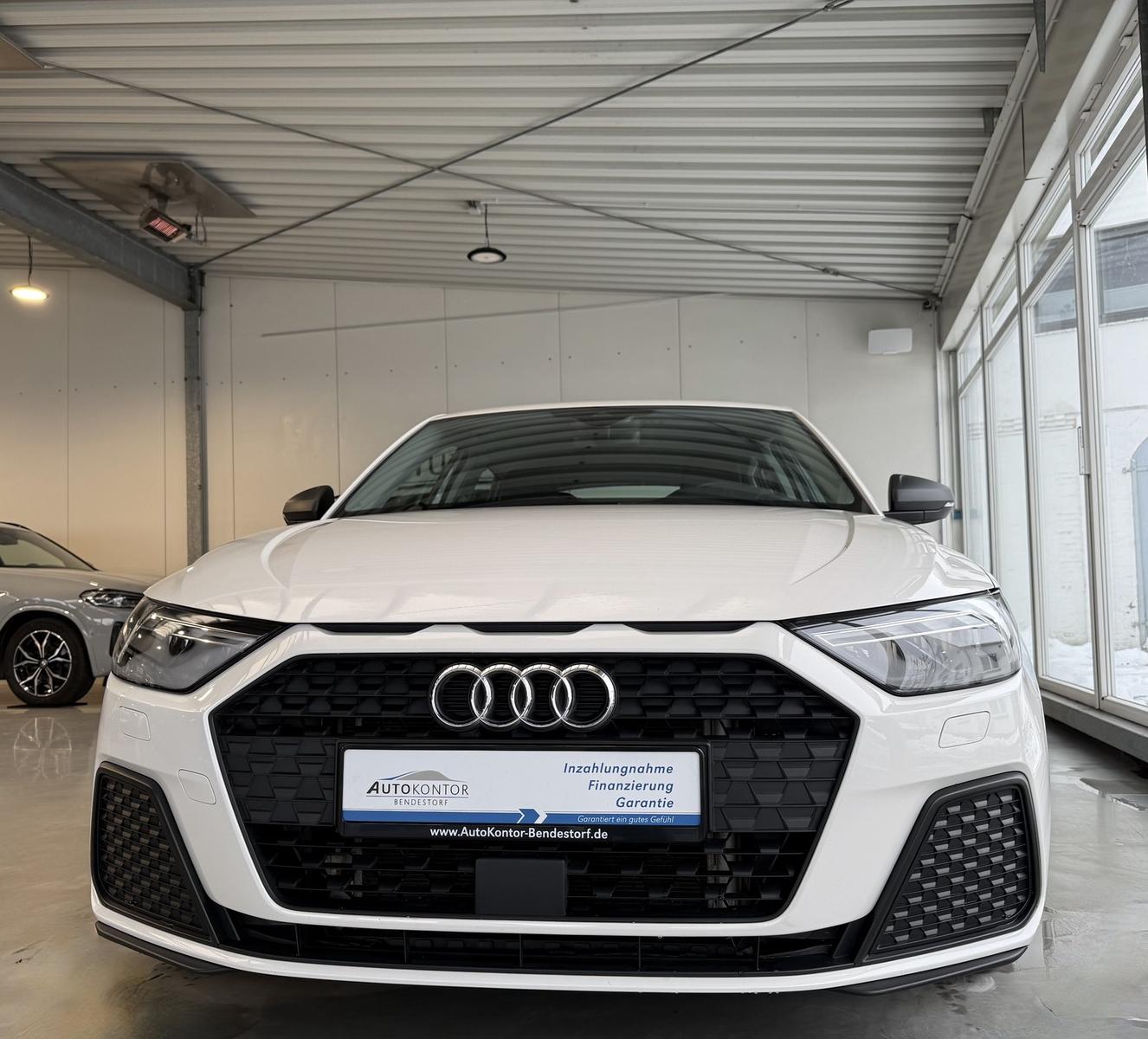 Audi A1 Sportback 30 TFSI Autom. Advanced, *LED *PDC 