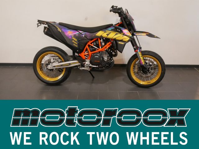 KTM 690 SMC R Modell 2023 | motoroox Edition | A2