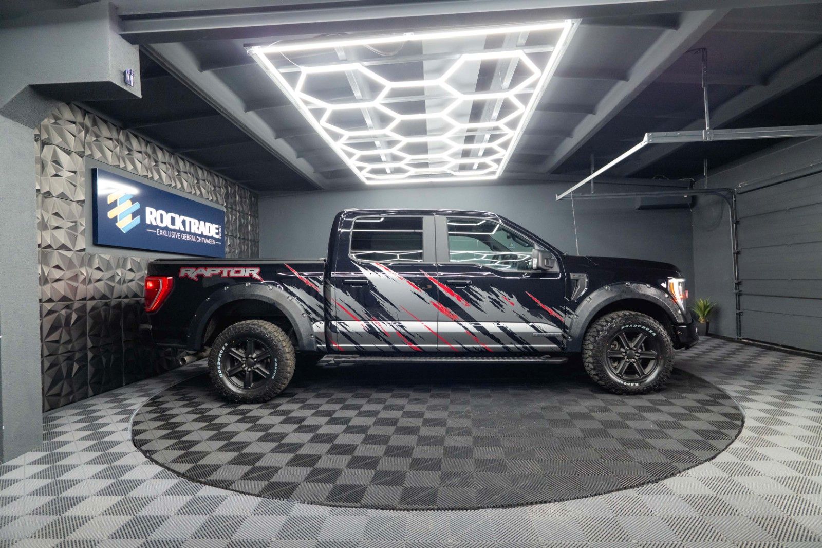 Fahrzeugabbildung Ford F150 3.5L V6 PowerBoost RAPTOR Twin-Turbo 4x4