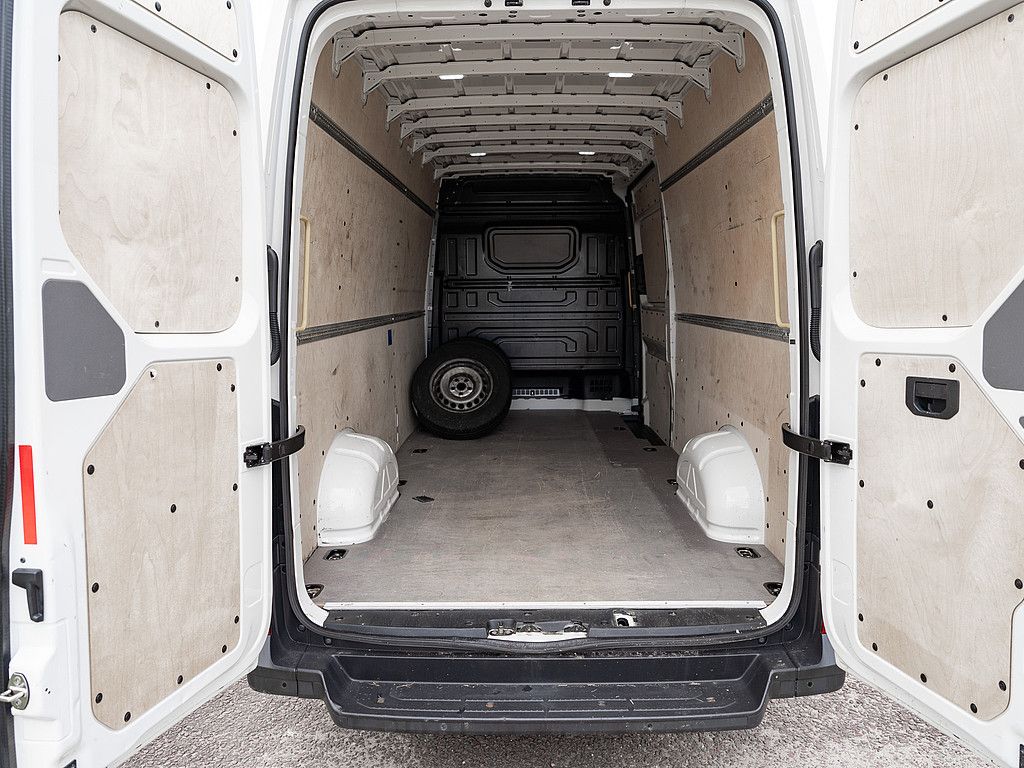 Fahrzeugabbildung Volkswagen Crafter 35 2.0 TDI Lang Hoch KLIMA KAMERA PDC