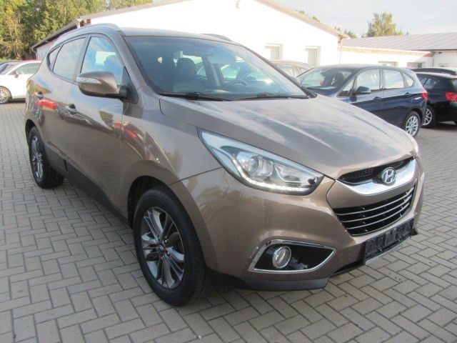 Hyundai ix35 1.6 GDI FIFA World Cup EDITION Gold 2WD