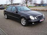 Mercedes-Benz E 220 CDI Avantgarde,Autom. Navi, AHK - Mercedes-Benz E 220 aus 2004: Cdi