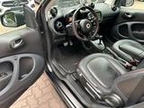 Smart fortwo 66kW DCT BRABUS tailor made**pure black* - Smart: Brabus Tailor Made