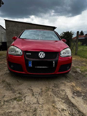 Volkswagen Golf 2.0 T-FSI GTI GTI