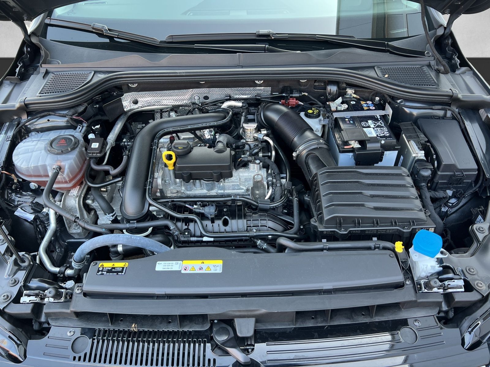 Golf VIII Move 1.0 TSI Navi*ACC*Kamera