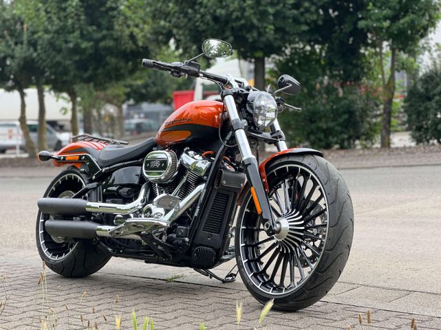 Harley-Davidson Breakout Breakout 114