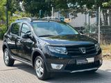 Dacia Sandero II Stepway Ambiance *78.TKM*1.Hand* - Dacia Sandero: Schwarz, Stepway