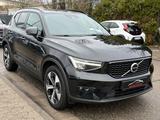 Volvo XC40 T2 Plus Dark|Automatik|H&K|KAMERA|NAVI|VIRT - Volvo aus 2023